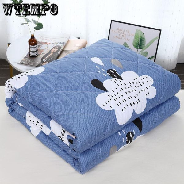 Home Textiles |   Double Air-Conditioning Quilt Washed Cotton Quilt Student Single Summer Dormitory Spring And Autumn Quilt Home & Kitchen Home Textiles