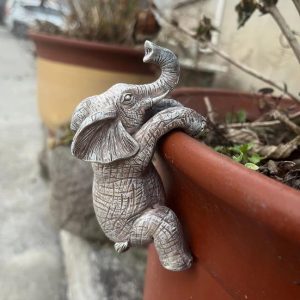 Pots & Planters |   Hanging Resin Elephant Flower Pot Hugger Planter Edge Elephant Figurine Planter Hanging Bonsai Ornament Outdoors & Garden Pots & Planters